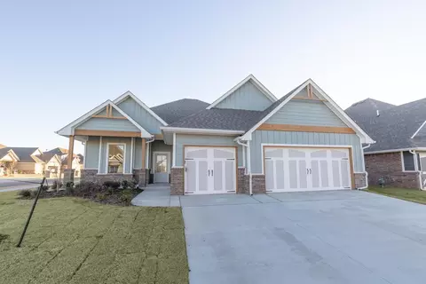 9300 NW 116th St, Yukon, OK 73099