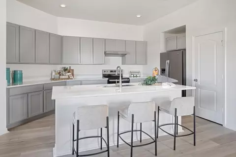 Kitchen - 1920 Sheeler Ave, Apopka, FL 32703 photo 5 of 7