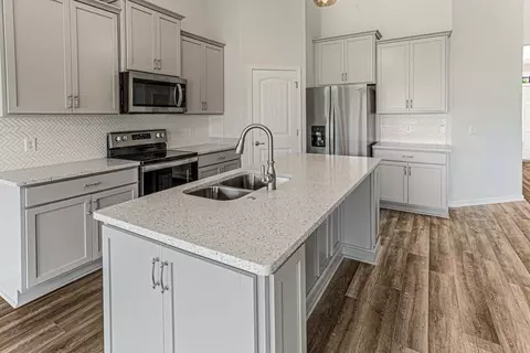 Kitchen - 39 Blues Dr, Pooler, GA 31322 photo 3 of 5