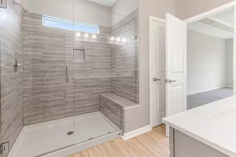 Bath - 39 Blues Dr, Pooler, GA 31322 photo 7 of 11