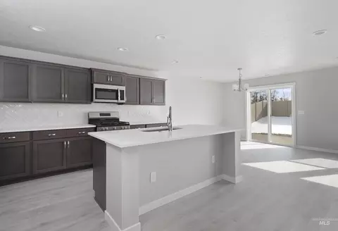 7675 E Meriwether Dr, Nampa, ID 83687