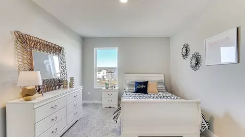 Bedroom - 3729 Brookside Dr, Chaska, MN 55318 photo 5 of 9