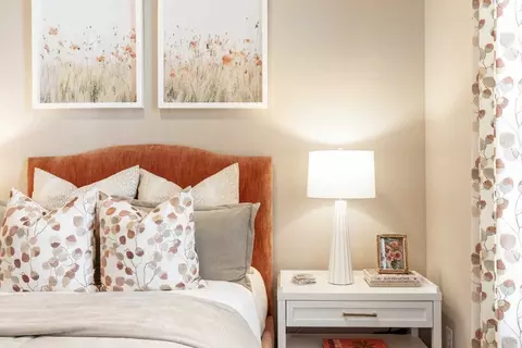 Bedroom - 325 Vale Run, Kyle, TX 78640 photo 7 of 11