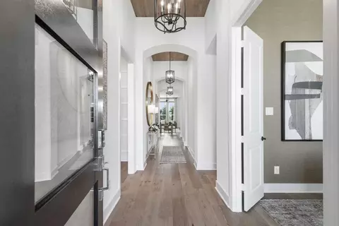 Entry Way - 325 Vale Run, Kyle, TX 78640 photo 1 of 2