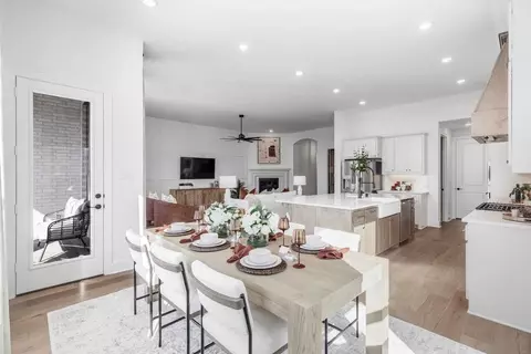 Dining - 325 Vale Run, Kyle, TX 78640 photo 3 of 5