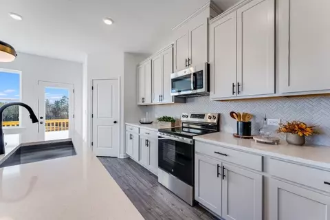 Kitchen - 106 Epperly Way, Tucker, GA 30084 photo 14 of 16