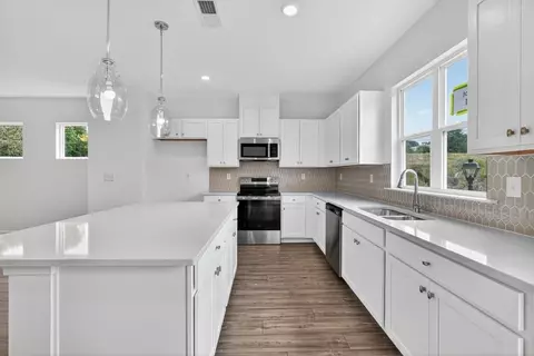 Kitchen - 106 Epperly Way, Tucker, GA 30084 photo 5 of 16