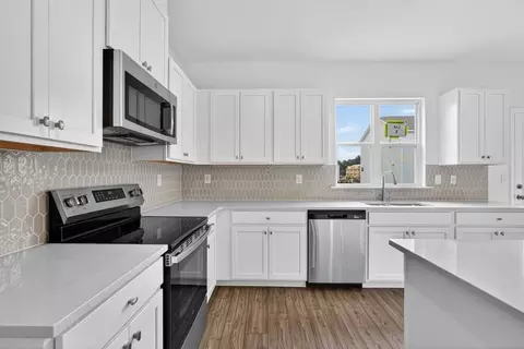 Kitchen - 106 Epperly Way, Tucker, GA 30084 photo 2 of 16