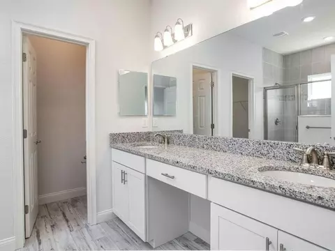 Bath - 5386 Duxford Cir, Saint Cloud, FL 34771 photo 3 of 7