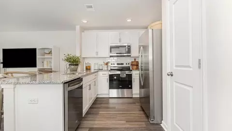 Kitchen - 364 Bayou Loop, Surfside Beach, SC 29575 photo 1 of 1
