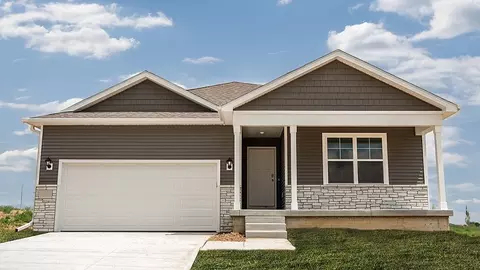 301 40th St SW, Altoona, IA 50009