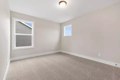 Bedroom - 6693 Castleton Dr, Grand Ledge, MI 48837 photo 4 of 4