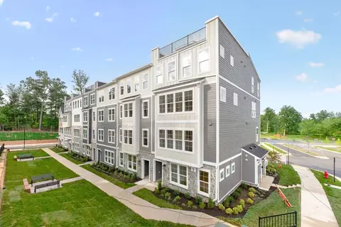 60 Ashwood Blvd, Charlottesville, VA 22911