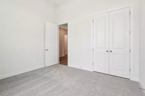 Bedroom - 122 Alvin Dr, Buda, TX 78610 photo 3 of 8