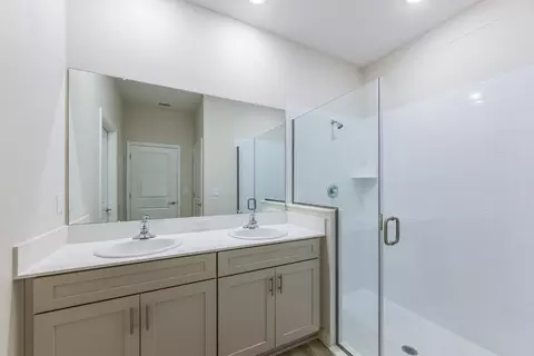 Bath - 6124 SW 96th Pl, Ocala, FL 34476 photo 1 of 1