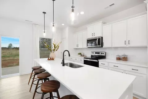 Kitchen - 4741 New Walkertown Rd, Walkertown, NC 27051 photo 1 of 4
