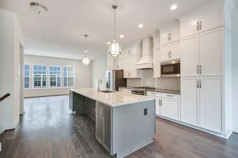 Kitchen - 16021 Aspect Way, Midlothian, VA 23113 photo 1 of 8