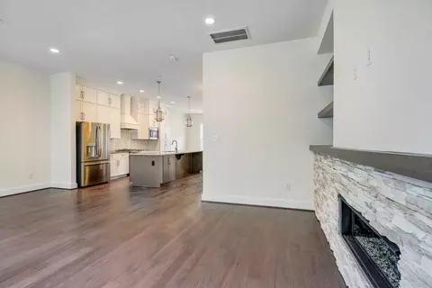 Living - 16021 Aspect Way, Midlothian, VA 23113 photo 4 of 4