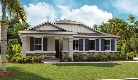 Exterior - 716 Wekiva Ridge Dr, Mount Dora, FL 32757 photo 2 of 4