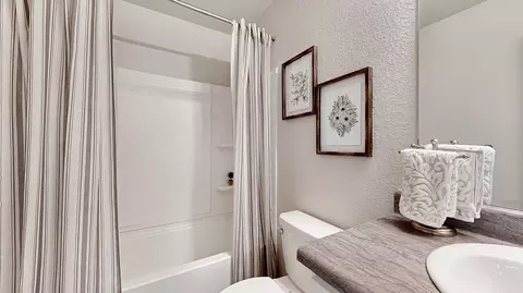 Bath - 2917 S 10th St, Broken Arrow, OK 74012 photo 2 of 2