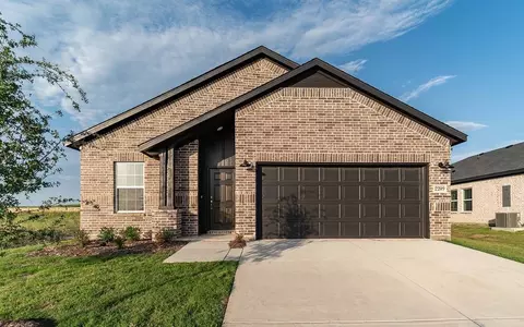 2209 Ridgecrest Ln, Sherman, TX 75092
