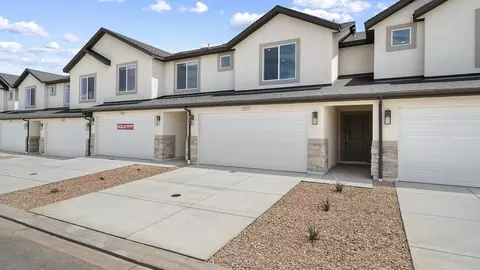 2249 S Wolverine Way #2468, Washington, UT 84780