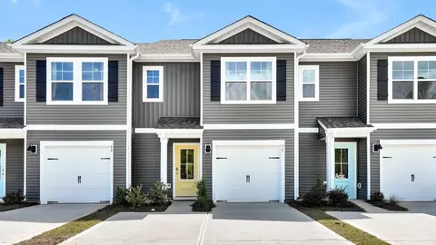 4329 Majesty Dr UNIT 402, Castle Hayne, NC 28429