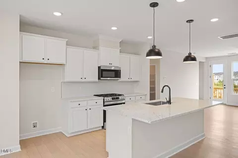 608 Thatch Ln, Knightdale, NC 27545