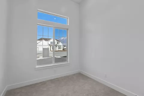 Bedroom - 600 S 250 E, Hyde Park, UT 84318 photo 6 of 6