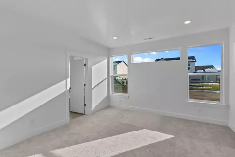 Bedroom - 600 S 250 E, Hyde Park, UT 84318 photo 2 of 6