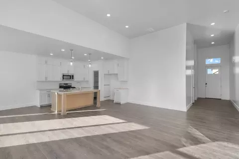 Entry Way - 600 S 250 E, Hyde Park, UT 84318 photo 1 of 1