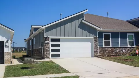 2180 Holmesburg Pvt Cir, Gallatin, TN 37066