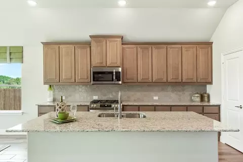 Kitchen - 1706 Baldwin Dr, Cedar Hill, TX 75104 photo 3 of 7