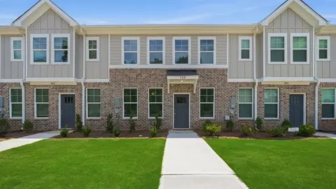 148 Flier Dr, Mcdonough, GA 30253