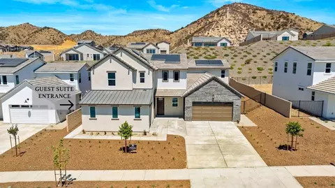 28801 Hasley Canyon Rd, Castaic, CA 91384