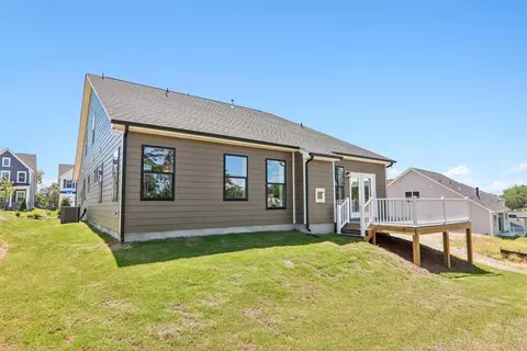 Exterior - 105 Brassy St, Suffolk, VA 23434 photo 6 of 9