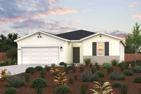 Exterior - 588 Burnett Ave, Chowchilla, CA 93610 photo 2 of 22