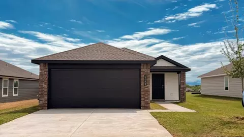 14208 Trickling Way, Yukon, OK 73099
