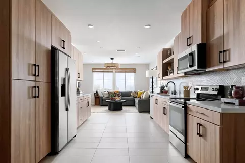Kitchen - 16125 Currant Ln, Chino, CA 91708 photo 6 of 10
