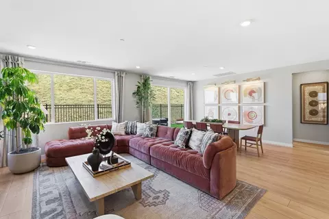 Living - 5608 Fallen Leaf Ln, Antioch, CA 94531 photo 2 of 3