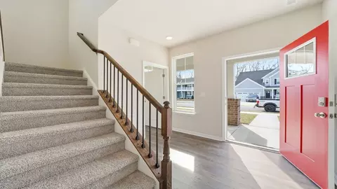Entry Way - 5215 Corolla Dr, Suffolk, VA 23435 photo 2 of 12