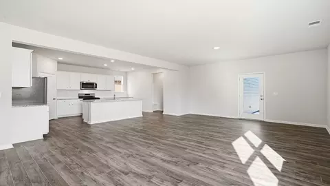 Living - 5215 Corolla Dr, Suffolk, VA 23435 photo 1 of 5