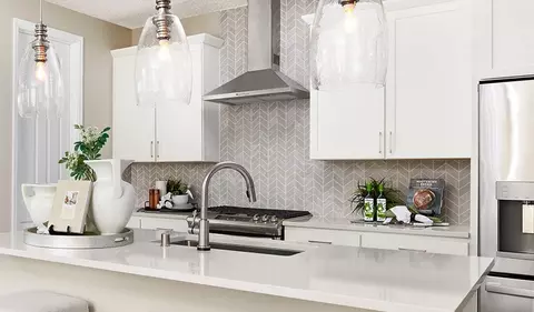 Kitchen - 7692 S Enchanted Spring Dr, Tucson, AZ 85757 photo 8 of 10