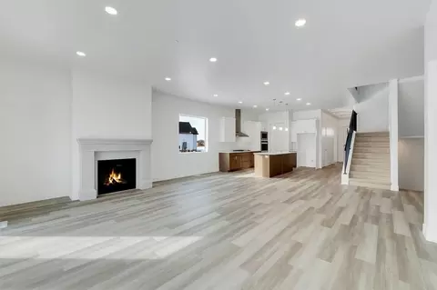 Living - 526 N Legend Way, Mapleton, UT 84664 photo 1 of 5