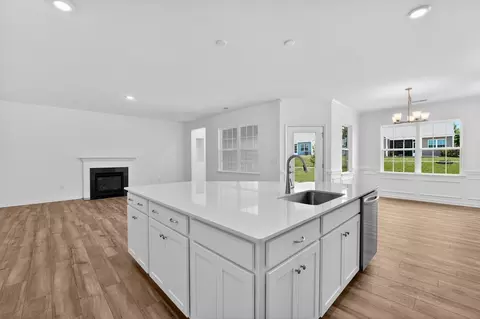 Kitchen - 4856 Good Day Dr, Lancaster, SC 29720 photo 4 of 9