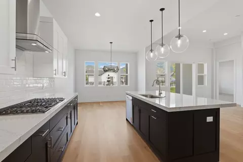 Kitchen - 538 N Legend Way, Mapleton, UT 84664 photo 4 of 9