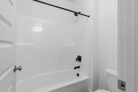 Bath - 538 N Legend Way, Mapleton, UT 84664 photo 5 of 5