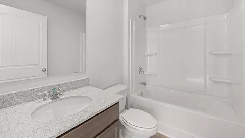 Bath - 23 Hampton Ter, Dallas, GA 30157 photo 5 of 8