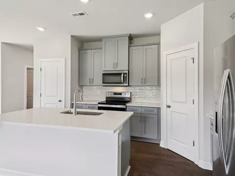 6017 Starview Ter, Charlotte, NC 28216