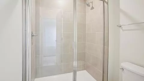 Bath - 30213 Rustic Mill St, Mount Dora, FL 32757 photo 5 of 7